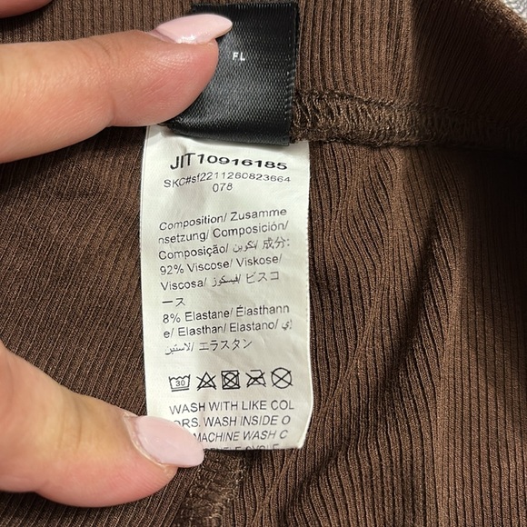 SHEIN curve 1xl booty shorts, brown, shapewear - Picture 4 of 6